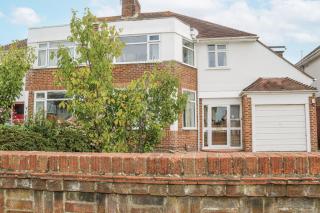 Sea Dreams - Worthing - 9