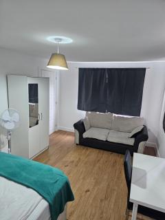 Stay in Doubleroom with professionals, Neat, Cosy - Dartford Central - Dartford - 1