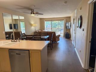 Serene setting near Lake Taneycomo - Free Attraction Tickets-Near Branson attractions - FC61-17 - 6
