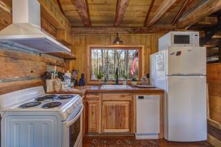 Cricket Hollow Lodge - Jenkins Mill - 6