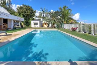 Villa Tima - Luxe Tropical avec Piscine Jacuzzi Sauna et Vue Panoramique - La Possession - 5