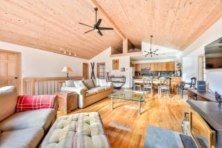 Secluded Retreat w Hot Tub in Windham - 3