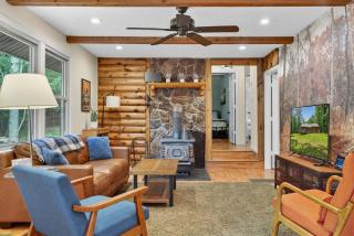 20 acres w Private Pavilion, Fireplace & Fire Pit - Mathias - 3