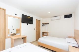 Hotel Villa Real - 2