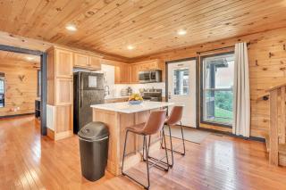 Pop & Granny's cabin with a fire pit hot tub & indoor pool - Bryant - 4