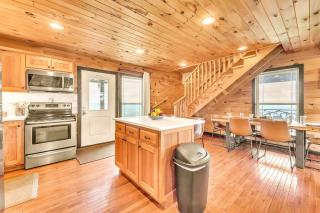 Pop & Granny's cabin with a fire pit hot tub & indoor pool - Bryant - 3
