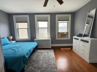 NICE Entire House with Private Parking - Washington, D.C. - 2