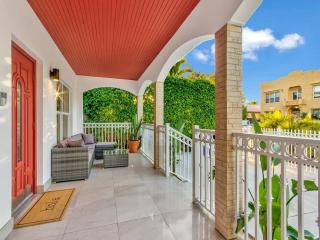 Villa Ciao Bella Sleeps 25 Pool Hot Tub - Miami - 5