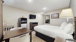 Red Lion Inn & Suites Olathe Kansas City - Olathe - 2