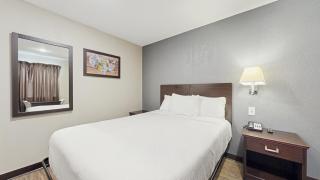 Red Lion Inn & Suites Olathe Kansas City - Olathe - 4