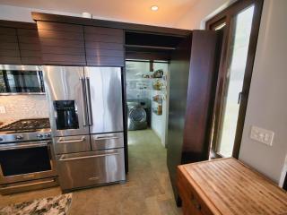 Eagle Ray - A Luxurious Waterfront Villa, - Gibson Bight - 1