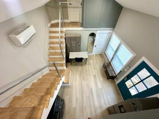 Tiny Private Room #2 in Shared 5BR House with Other Guests - Austin - 1