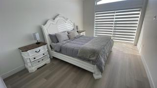 Luxury Home - Victoria - 7