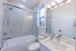 Luxury Home - Victoria - 3
