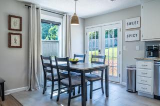 Disconnect From The City In This Outdoorsy Getaway - White - 8