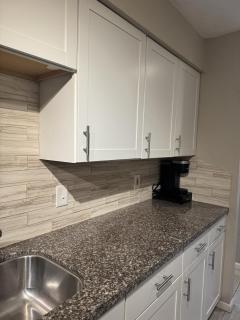 Charming Fully Furnished 3Bed All Utilities Included in HTX - 8