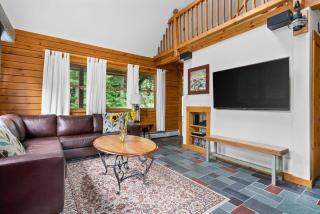 Charming Vermont Log Cabin - Cambridge - 7