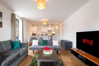 Stylish 1 Bed - Sleeps 5, Central Slough, Free WiFi & Netflix - 7