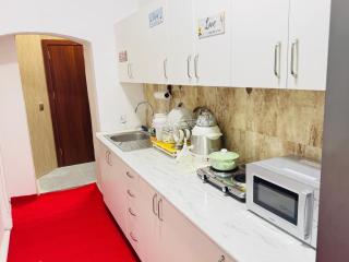 Alina Home Baku hostel - Baku - 3