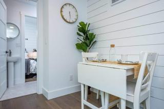 Private Escape! Tiny Home Style - Camas - 2