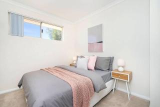 Modern Midland Retreat 2br 1 Bth - 1