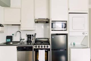 *NEW* The Rooney - walkable in Ponce City! - 1