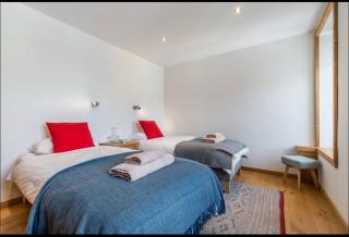 Beautiful 2BR in Chamonix Centre - 2