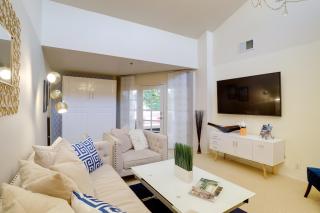 Resort Amenities Updated Palm Springs Villa - Palm Springs - 3