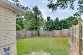2 Mi to Self Regional MC Updated Apartment - Greenwood - 8