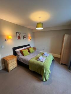 two bed Seafront apartment - sea views - Aberystwyth - 9