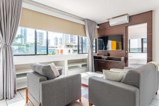 Apartamento com vista incrível e piscina - GS501 - 8