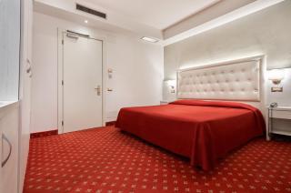 Hotel Bristol - 1