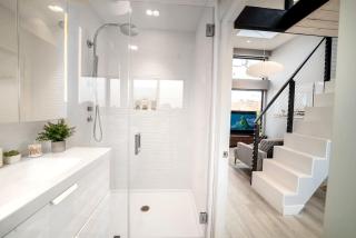 Bright European Loft In Venice Beach - 1