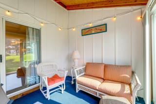Family Retreat w/ Pool, Hot Tub & Near Fenwick! - 0