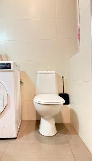 Double bedroom With Share bathroom in apartment Best location for tourists - 3