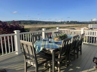 Whidbey Wonder Nestled Near Beach and Bird Sanctuary - 5