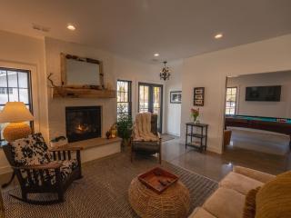 The DougOut Steps from Douglas Beach! - 1