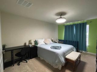 Utopia Rooms - Dale City - 7