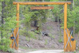 Cozy Log Cabin W Views & Bbq Deck - 5