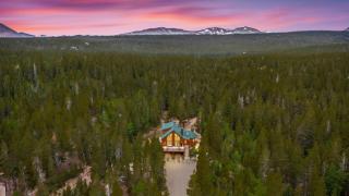 Cozy Log Cabin W Views & Bbq Deck - 8