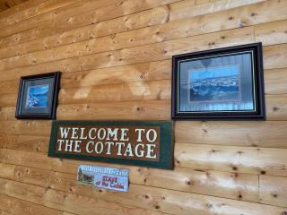 Uncle Len's Cabin - - 5