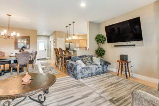 1 Mi to Wisp Resort Hot Tub Haven in McHenry! - McHenry - 5