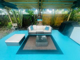 Cozy Pool-House with 3 bedrooms-2 bathrooms - 5