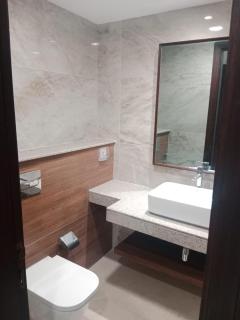 One Bedroom Apartment - Premiem penta sqaure - 2