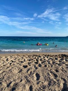 Apparemment proche de la mer - 2