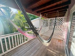 Hotel Henry Morgan All Inclusive - West Bay - 3
