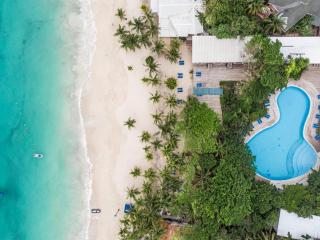 Hotel Henry Morgan All Inclusive - West Bay - 0