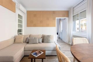 Stylish 3 Bedroom Apartment - 1
