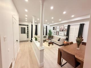 Welcome to Your Home Away From Home! - Mississauga - 7