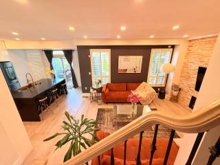 Welcome to Your Home Away From Home! - Mississauga - 1